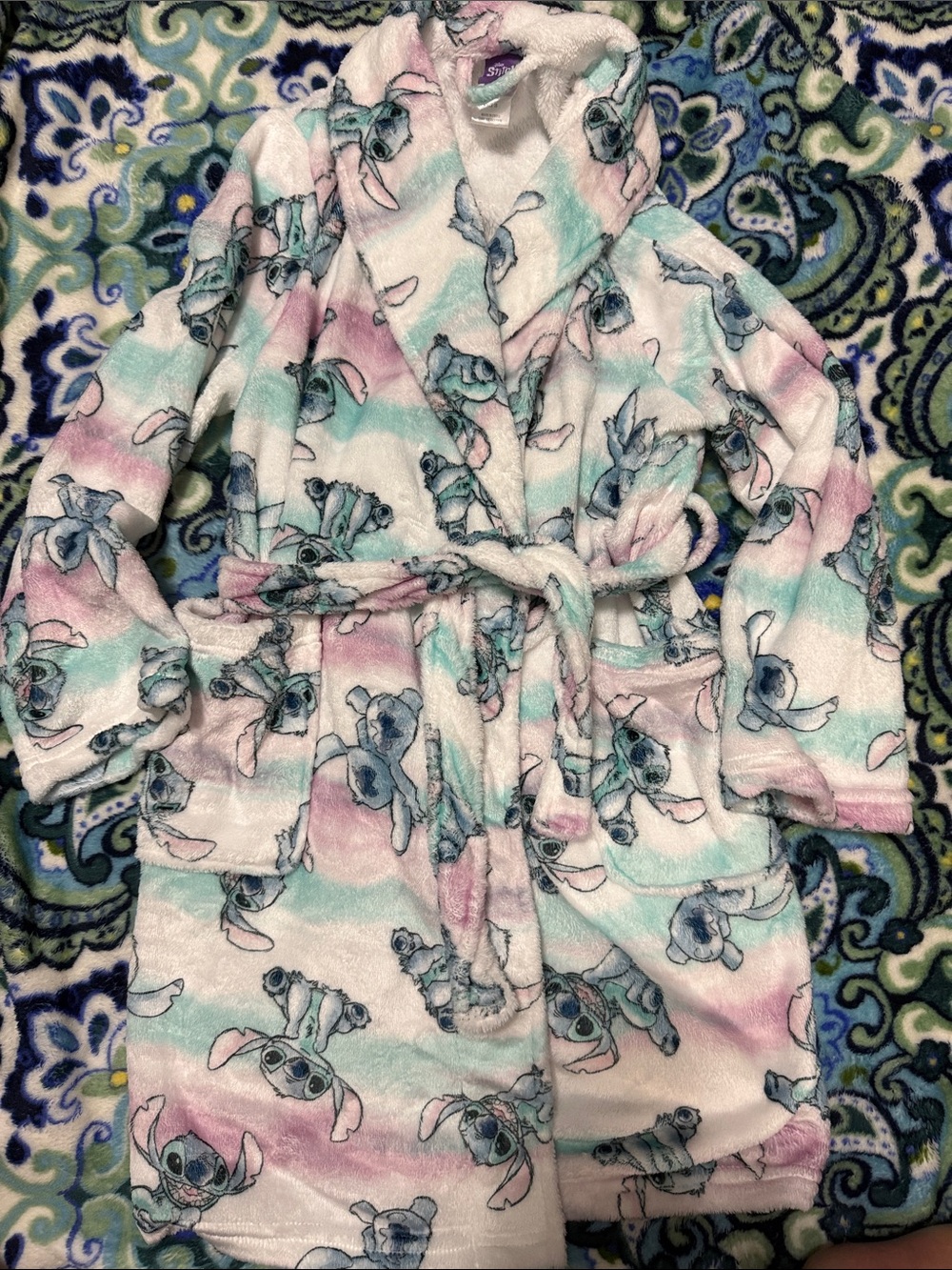 Kids stitch robe